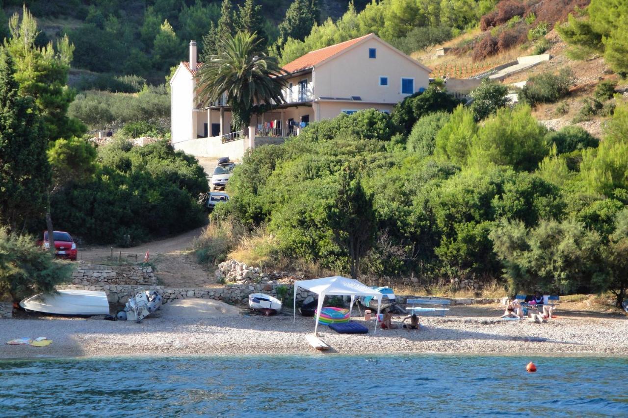 Seaside Secluded Apartments Cove Tvrdni Dolac, Hvar - 4008 Gdinj Buitenkant foto